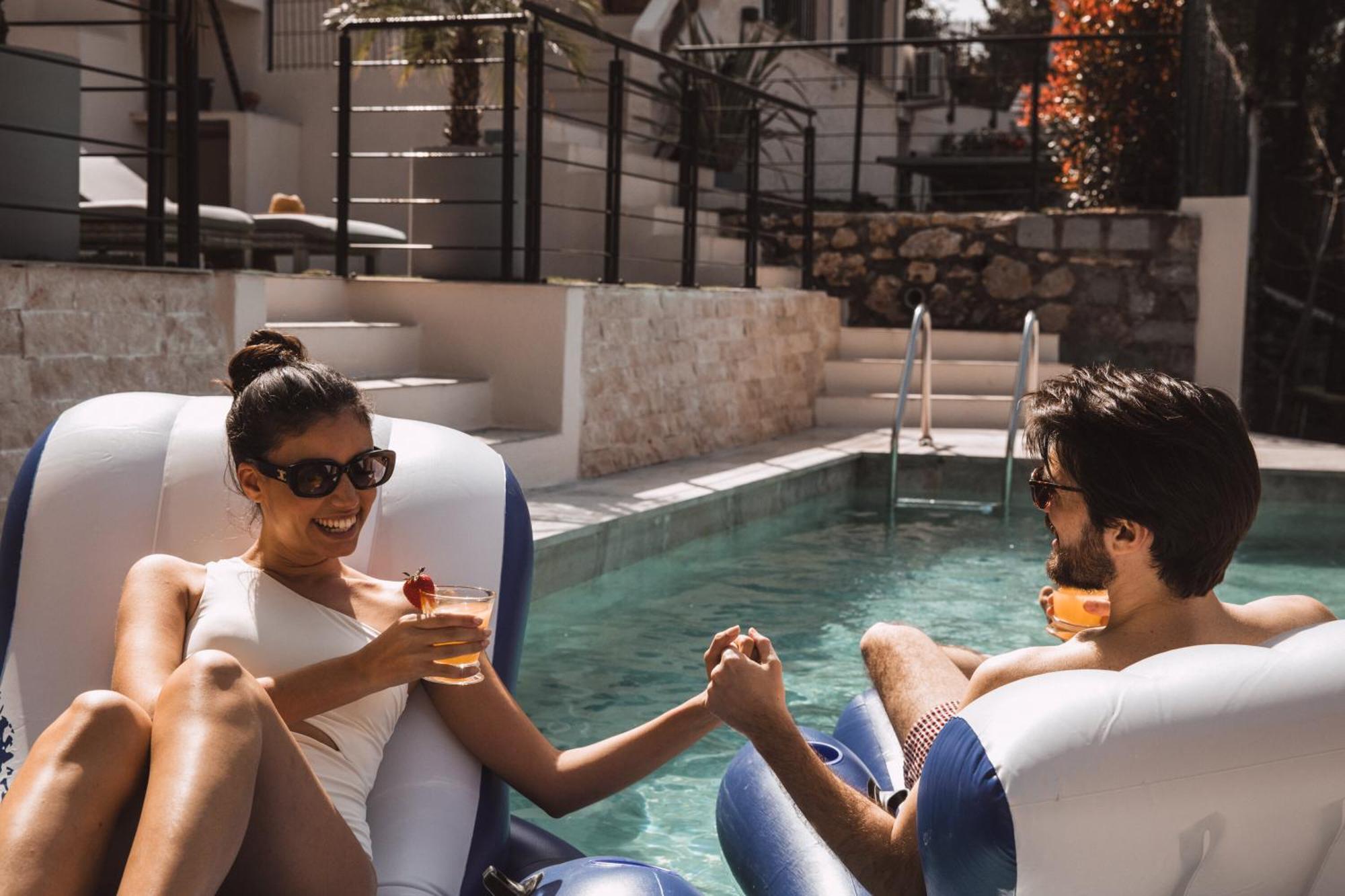 Piscine-Jacuzzi-Videoprojecteur-Clim La Perle Rare Villa Mougins Buitenkant foto