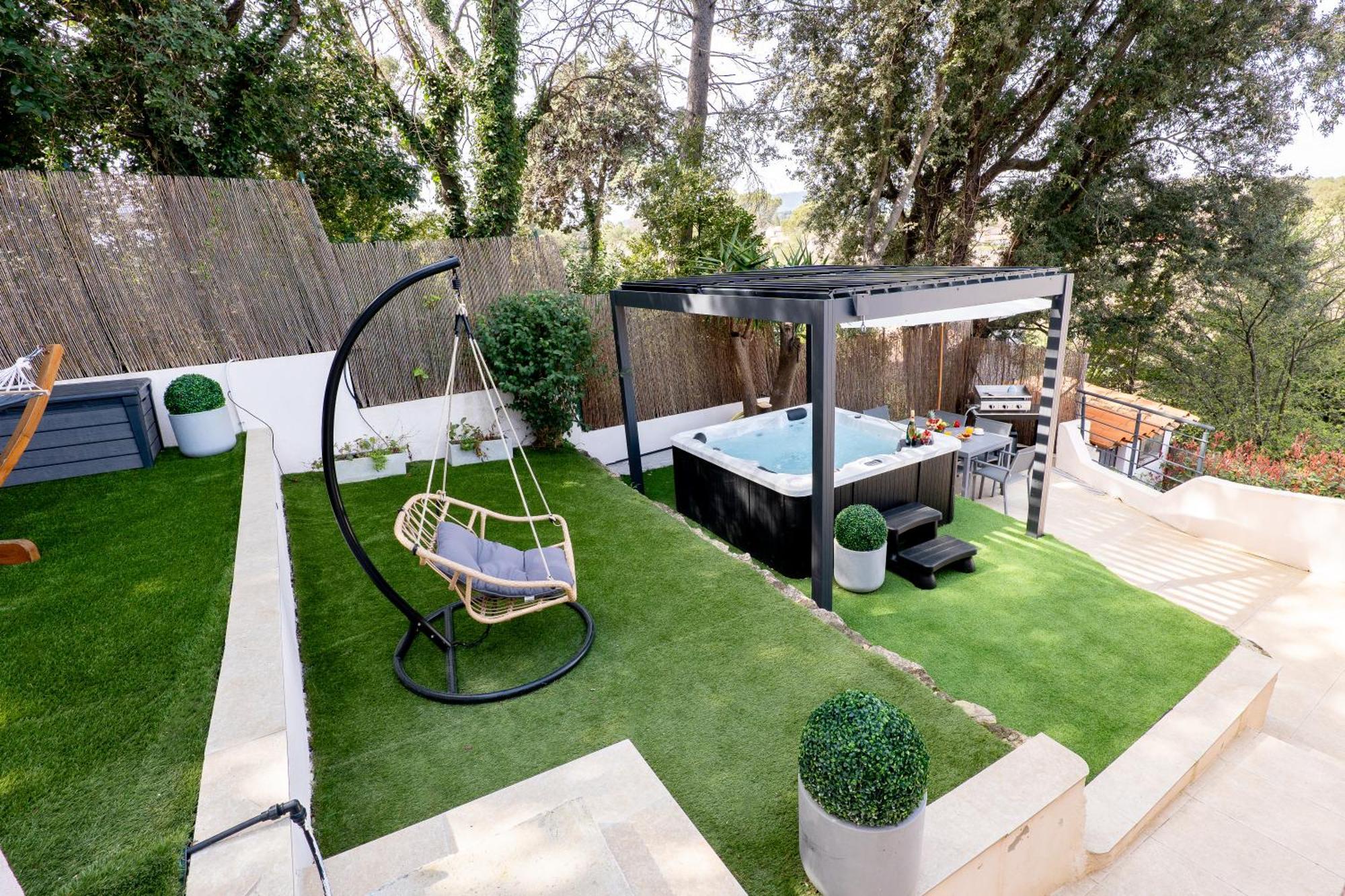 Piscine-Jacuzzi-Videoprojecteur-Clim La Perle Rare Villa Mougins Buitenkant foto